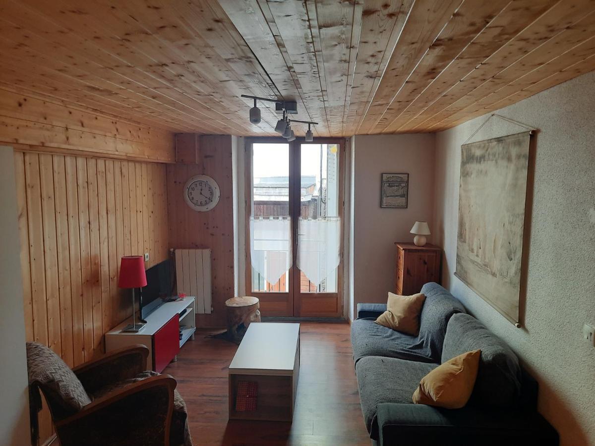 Le Cocon Apartment Bagnères-de-Luchon Exterior foto