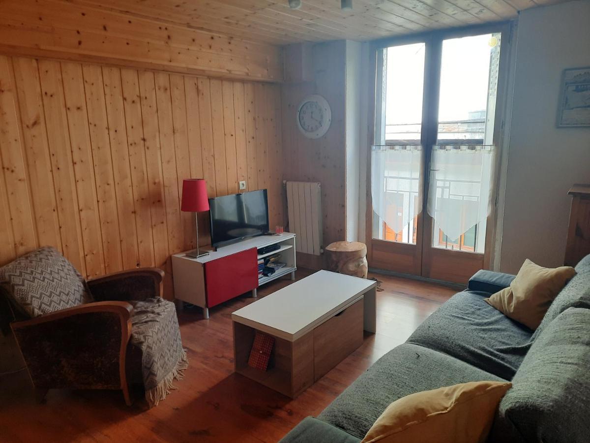 Le Cocon Apartment Bagnères-de-Luchon Exterior foto